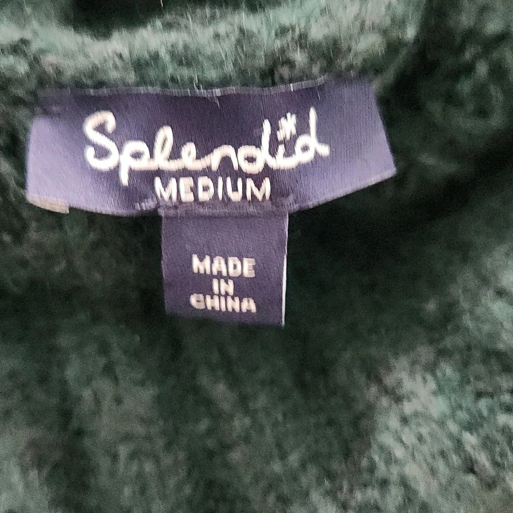 Splendid, oversized,  knit, sweater size Medium - Picture 5 of 9